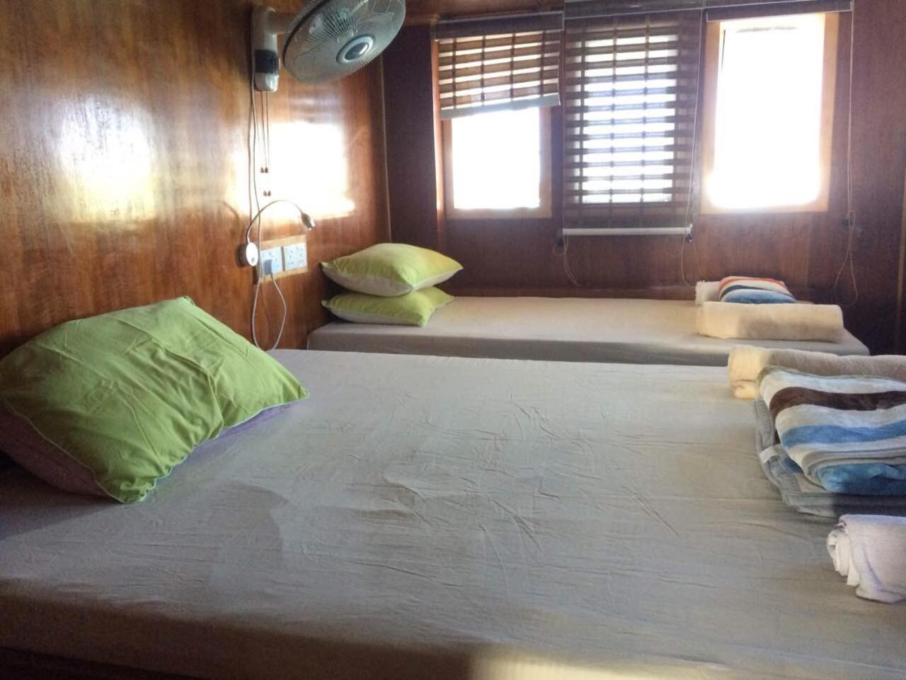 Top Cruiser Dhiffushi Hotel Esterno foto